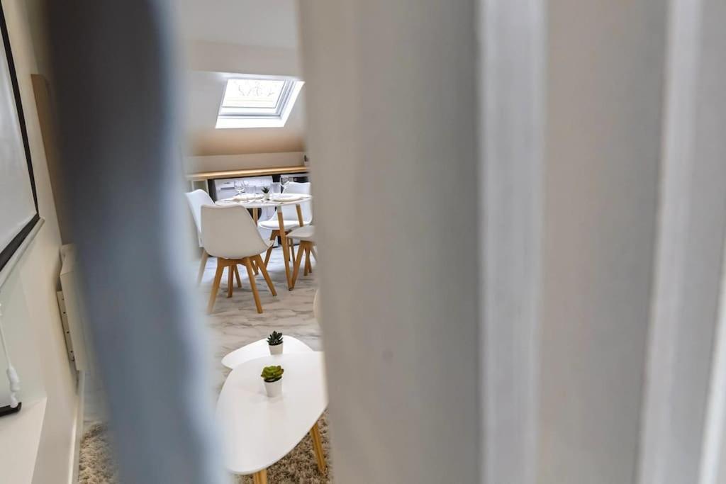 Oasis Chic - Spa Prive & Cinema Reims Luaran gambar